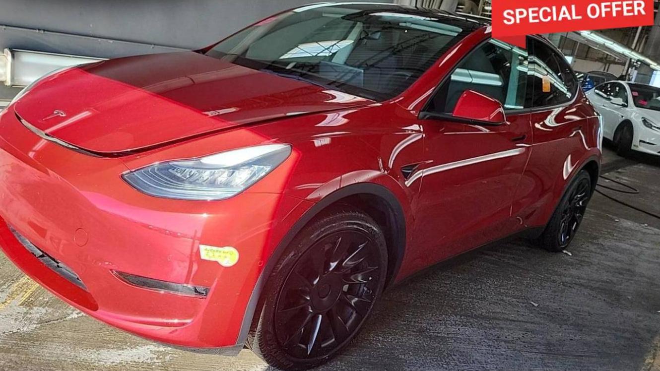 TESLA MODEL Y 2021 5YJYGDEE0MF141362 image